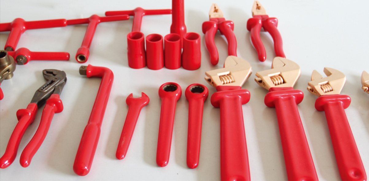 1607397052651235.jpg insulated tools.jpg