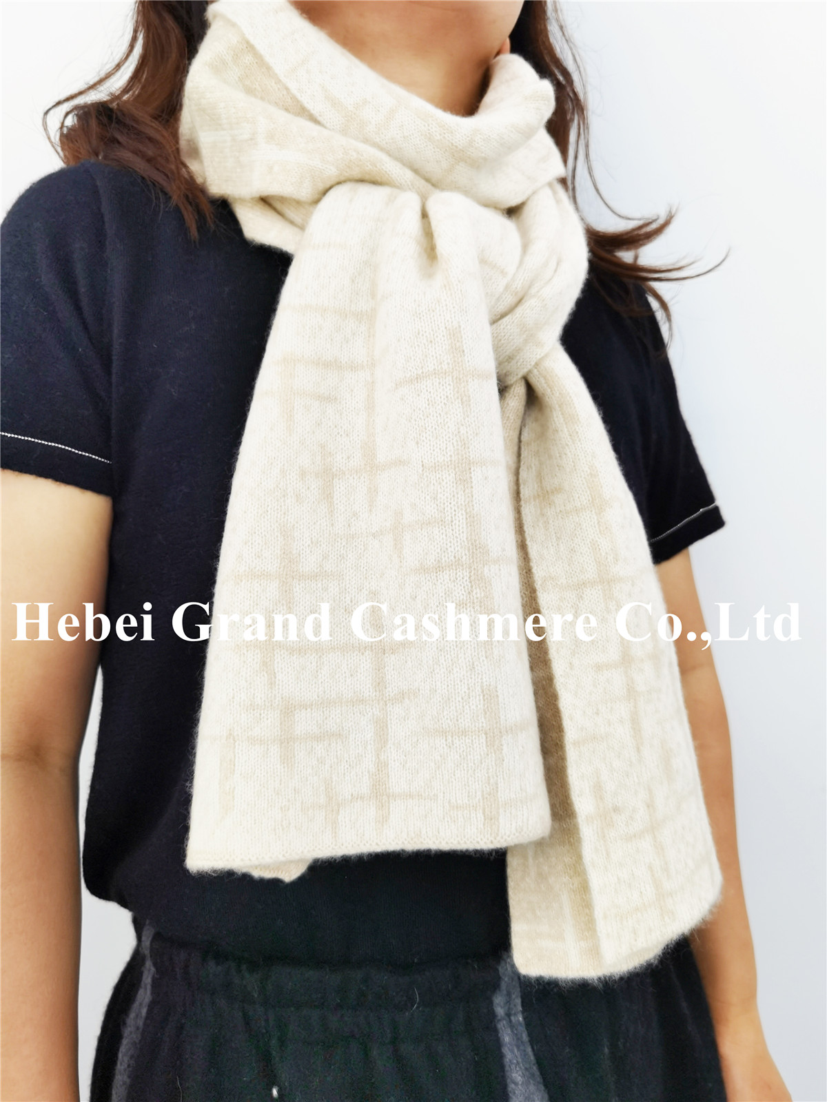 1637036306460301.jpg 20FW-197 100% CASHMERE START LIGHT SCARF 27X190CM 170G 20MWS-001# LT BEIGE,BEIGE ,GREY (9).jpg